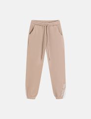 Quần nỉ bé gái phối gấu thân trước