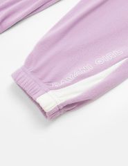 Quần nỉ bé gái phối gấu thân trước