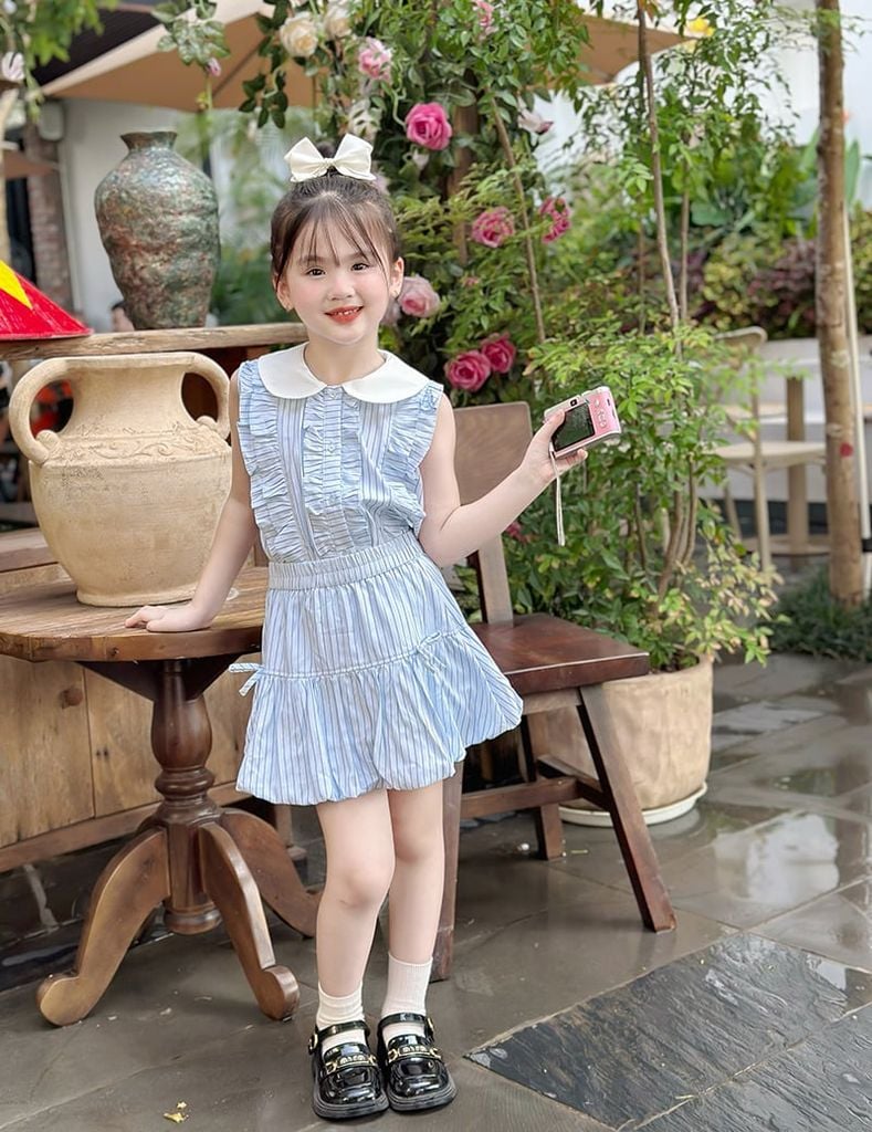 Chân váy kiểu bé gái
