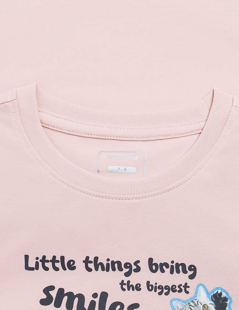 Áo thun ngắn tay cổ tròn bé gái hình in trước ngực