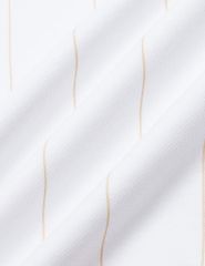 Áo nỉ cổ tròn trẻ em phối hình in giữa ngực