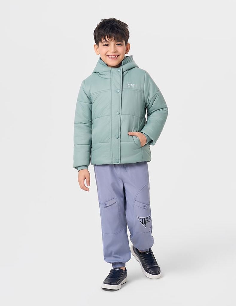 Áo chần bông trẻ em dáng ngắn logo trước ngực