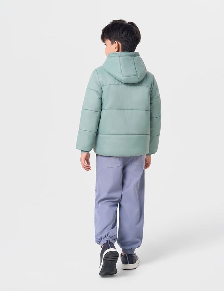 Áo chần bông trẻ em dáng ngắn logo trước ngực