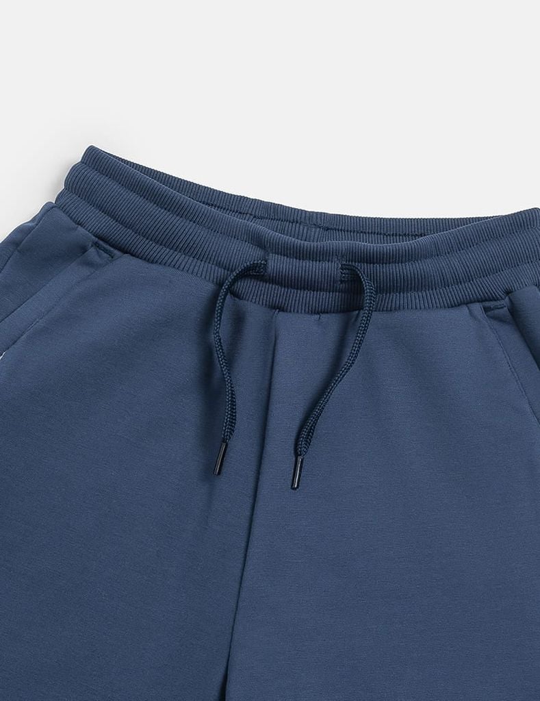 Bộ nỉ cổ tròn trẻ em hình in trước ngực