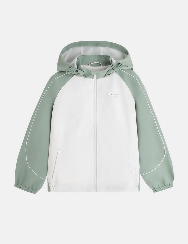 Áo gió có mũ trẻ em phối tay thân in logo trước ngực