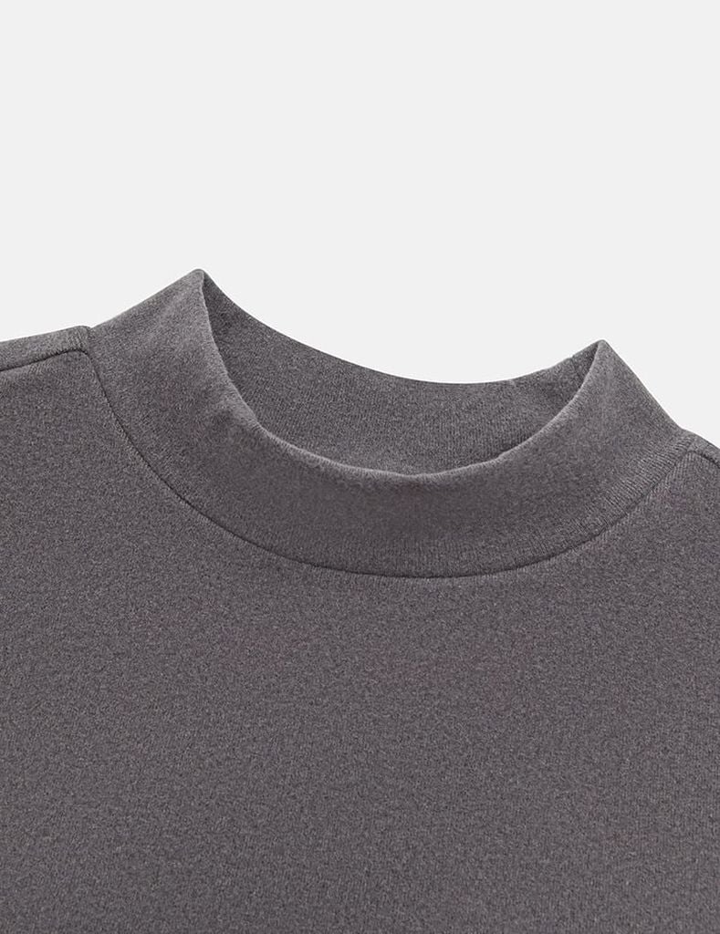 Áo nỉ cổ tròn bé trai hình in trước ngực