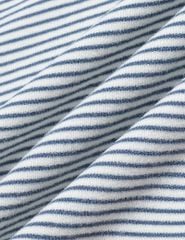 Áo giữ nhiệt cổ cao trẻ em mác trước ngực