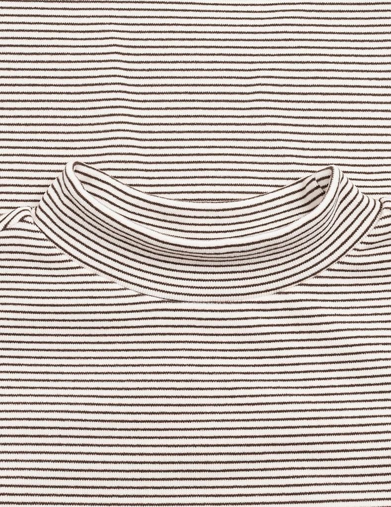 Áo giữ nhiệt cổ cao trẻ em mác trước ngực