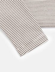 Áo giữ nhiệt cổ cao trẻ em mác trước ngực