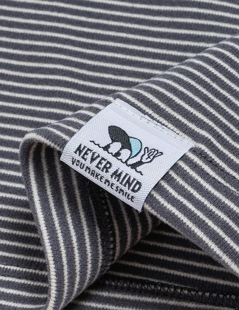 Áo giữ nhiệt cổ cao trẻ em mác trước ngực