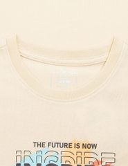 Áo thun ngắn tay trẻ em cổ bo rib hình in cao su nổi bật dáng suông rộng