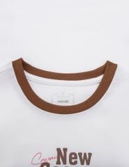 Áo thun ngắn tay cổ tròn trẻ em hình in trước ngực