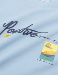 Áo thun dài tay trẻ em cổ tròn hình in trước ngực