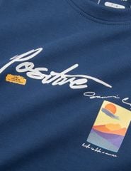 Áo thun dài tay trẻ em cổ tròn hình in trước ngực