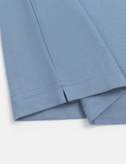 Áo polo ngắn tay nam đính mác kim loại dưới cổ thân sau
