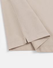 Áo polo ngắn tay nam đính mác kim loại dưới cổ thân sau