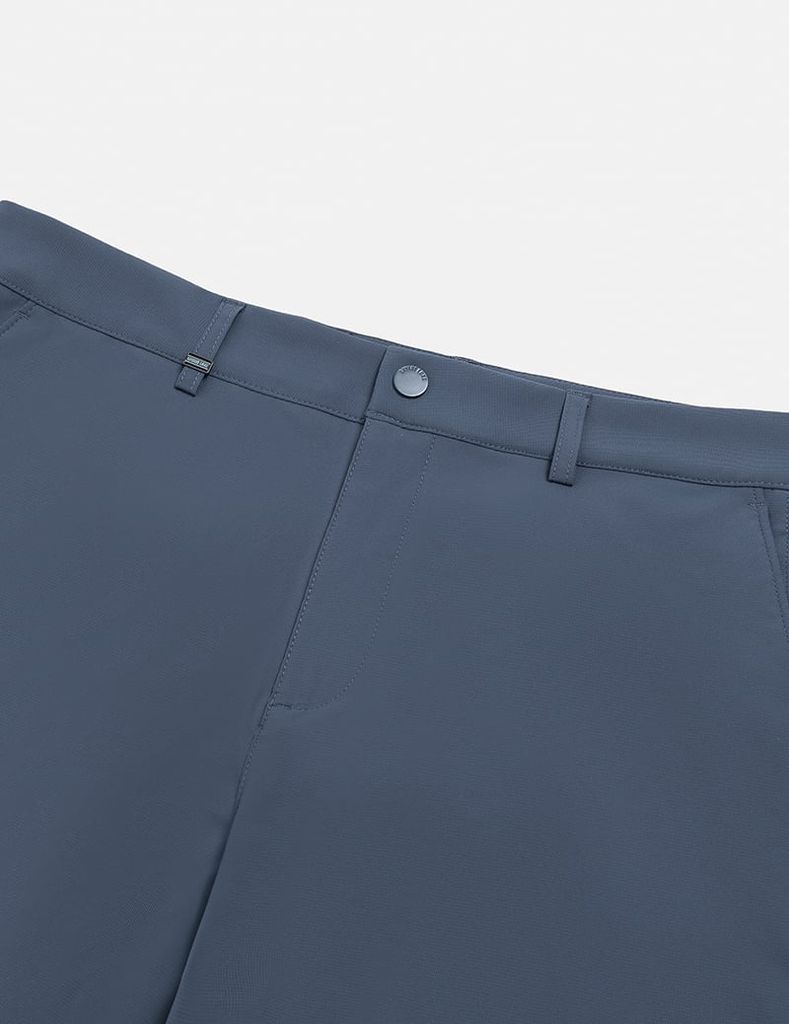 Quần short golf nam túi khóa 1 bên sườn quần