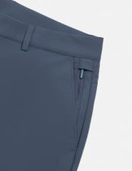 Quần short golf nam túi khóa 1 bên sườn quần