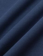 Áo nỉ cổ tròn nam phối dọc 2 bên tay in logo trước ngực