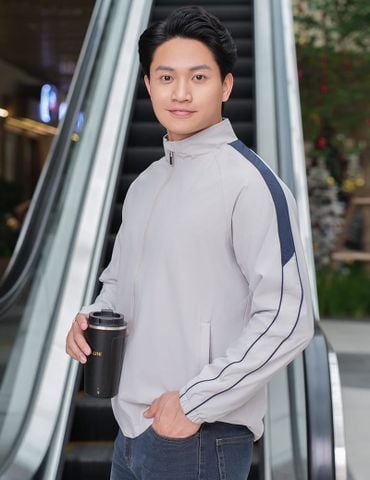Áo gió nam không mũ phối vai