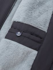 Áo khoác lót lông nam đính logo trước ngực