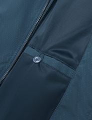 Áo khoác cổ đứng nam in logo trước ngực