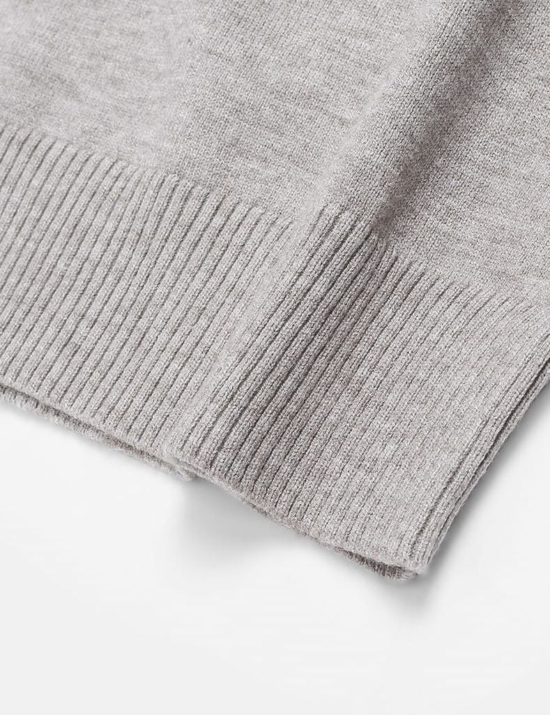 Áo len cổ cao nam