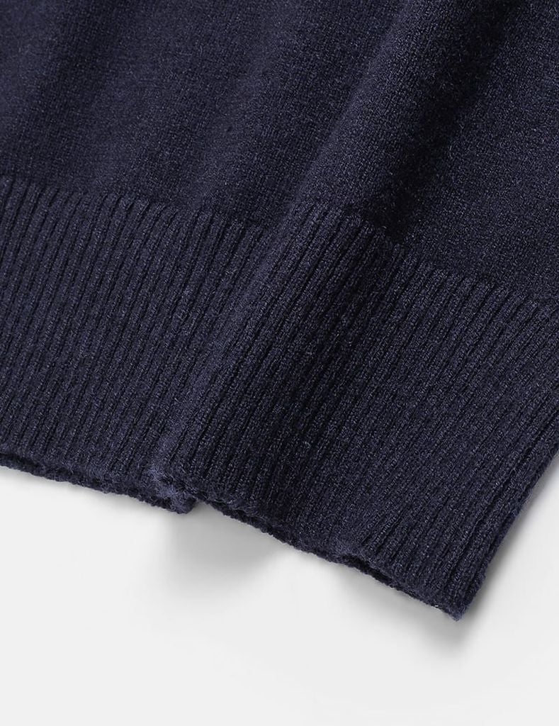 Áo len cổ cao nam