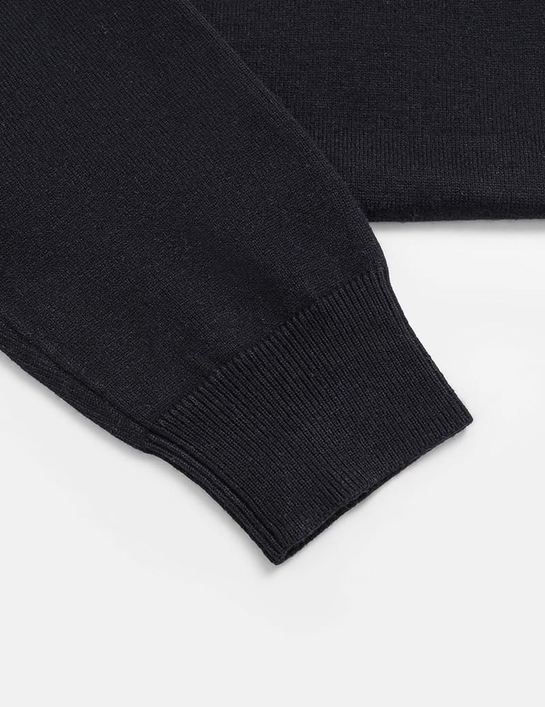 Áo len cổ tròn nam phối màu