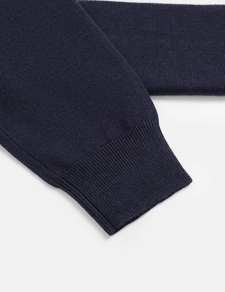 Áo len cổ tròn nam phối màu