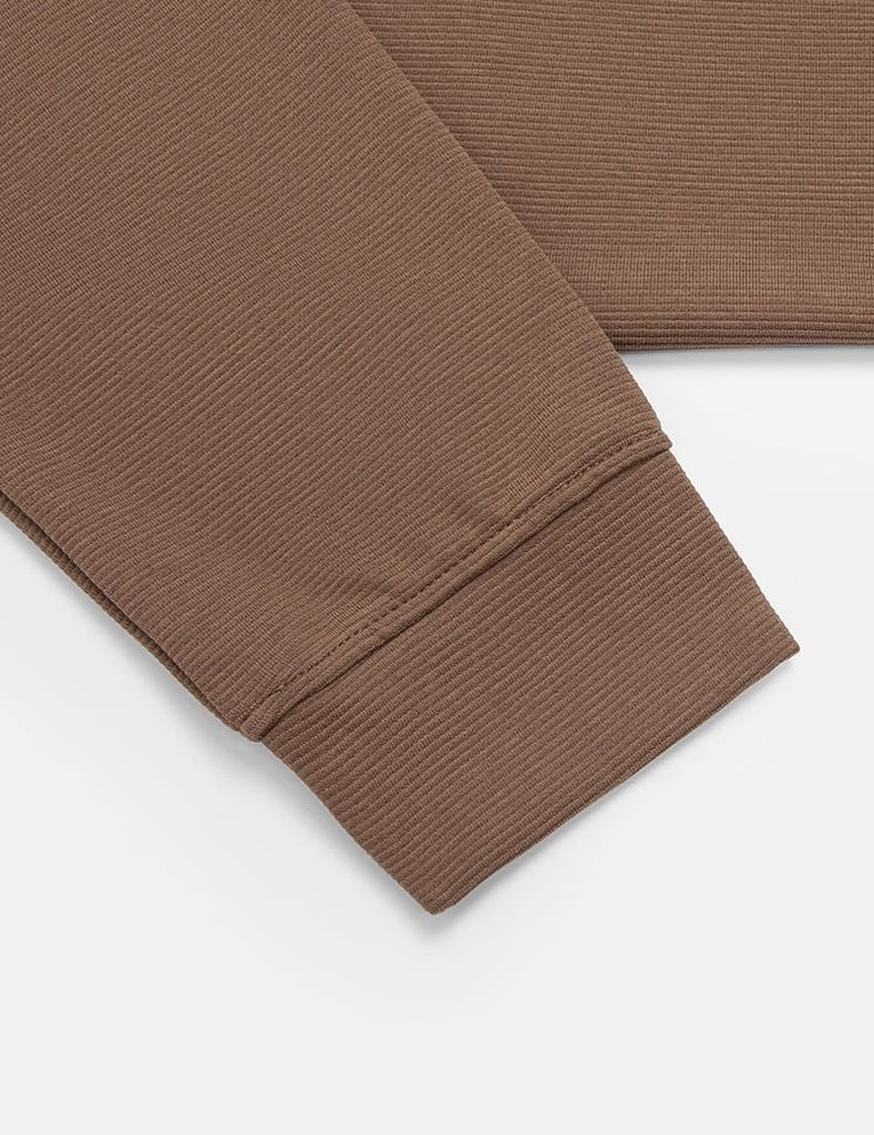 Áo nỉ cổ tròn nam in hai tay