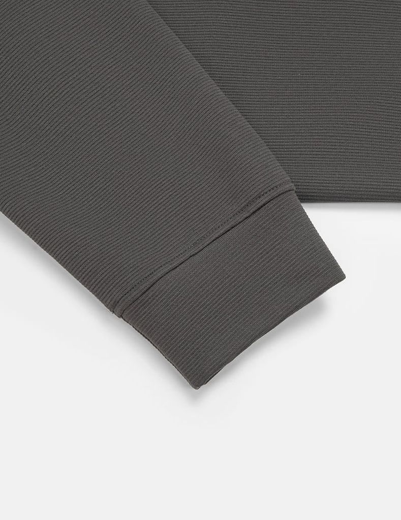 Áo nỉ cổ tròn nam in hai tay