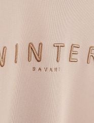 Áo nỉ cổ tròn nam hình thêu trước ngực