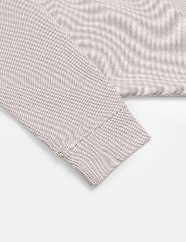 Áo nỉ cổ tròn nam hình thêu trước ngực