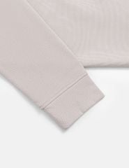 Áo nỉ cổ tròn nam hình thêu trước ngực