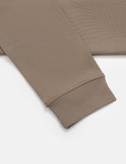 Áo nỉ nam cổ tròn mác cao su ngực