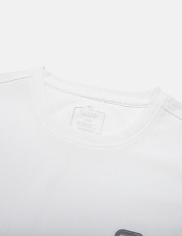 Áo nỉ nam cổ tròn mác cao su ngực