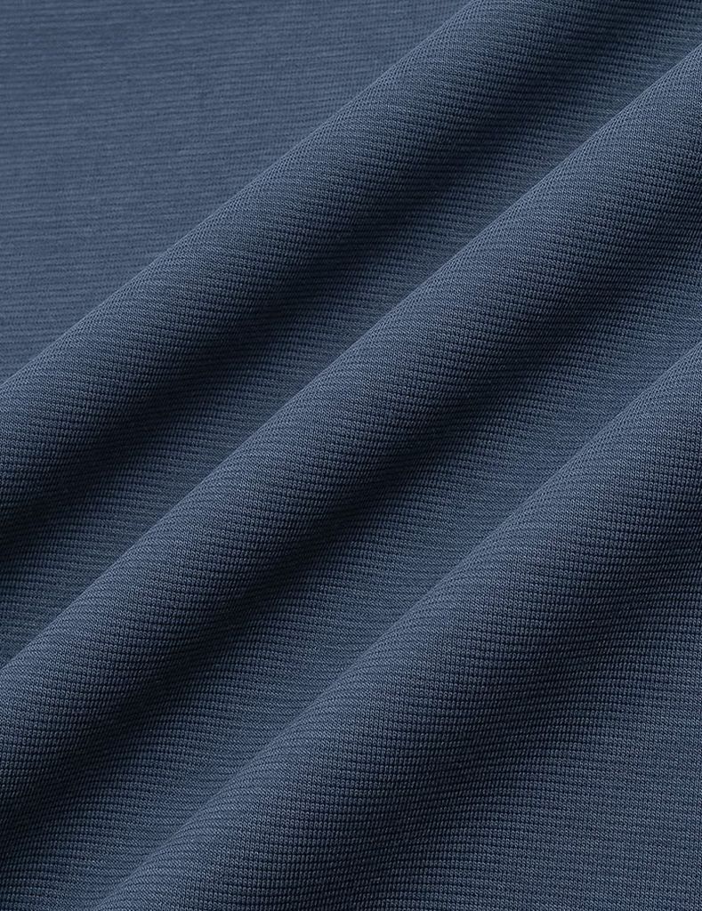 Áo nỉ nam cổ tròn đáp thêu ngực