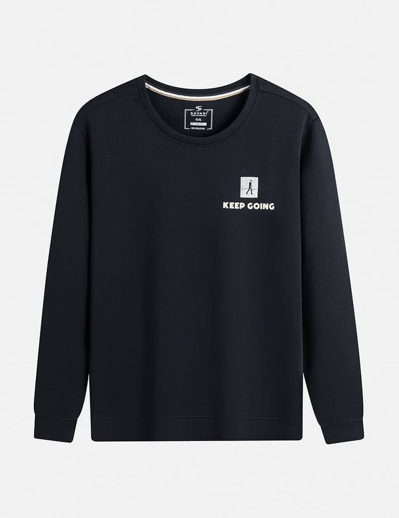 Áo nỉ nam cổ tròn đáp thêu ngực