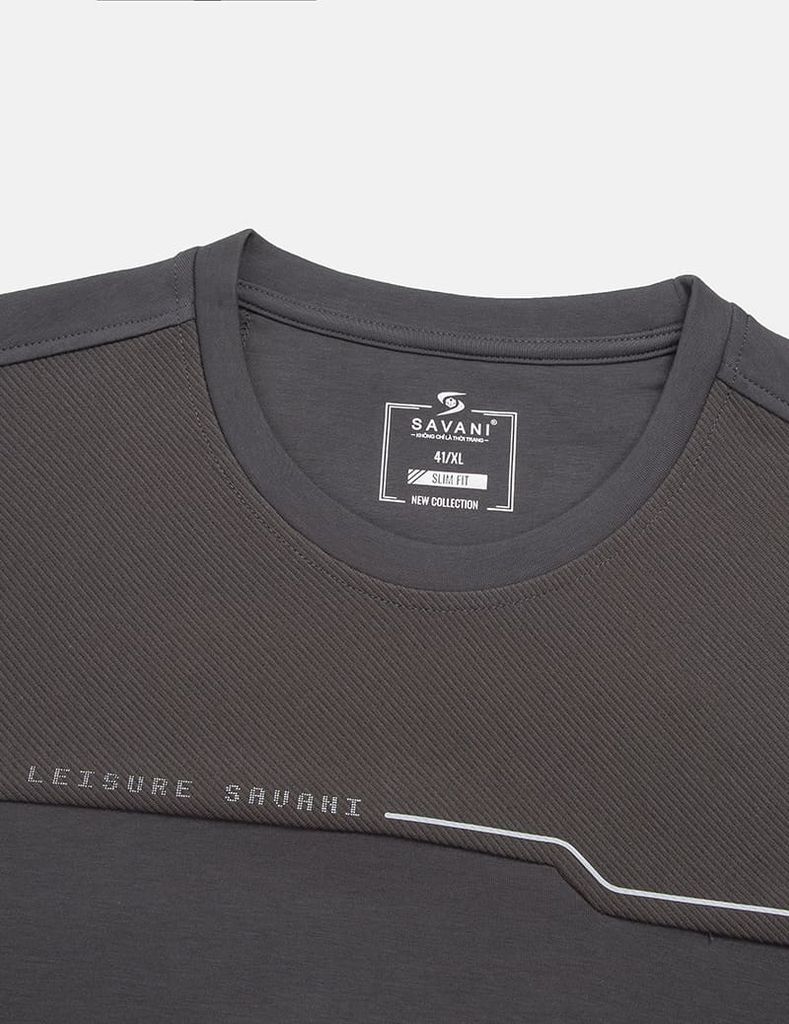 Áo nỉ cổ tròn nam phối thân trên hình in ngang ngực