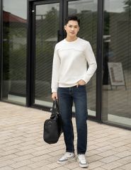 Áo nỉ cổ tròn nam phối thân trên hình in ngang ngực