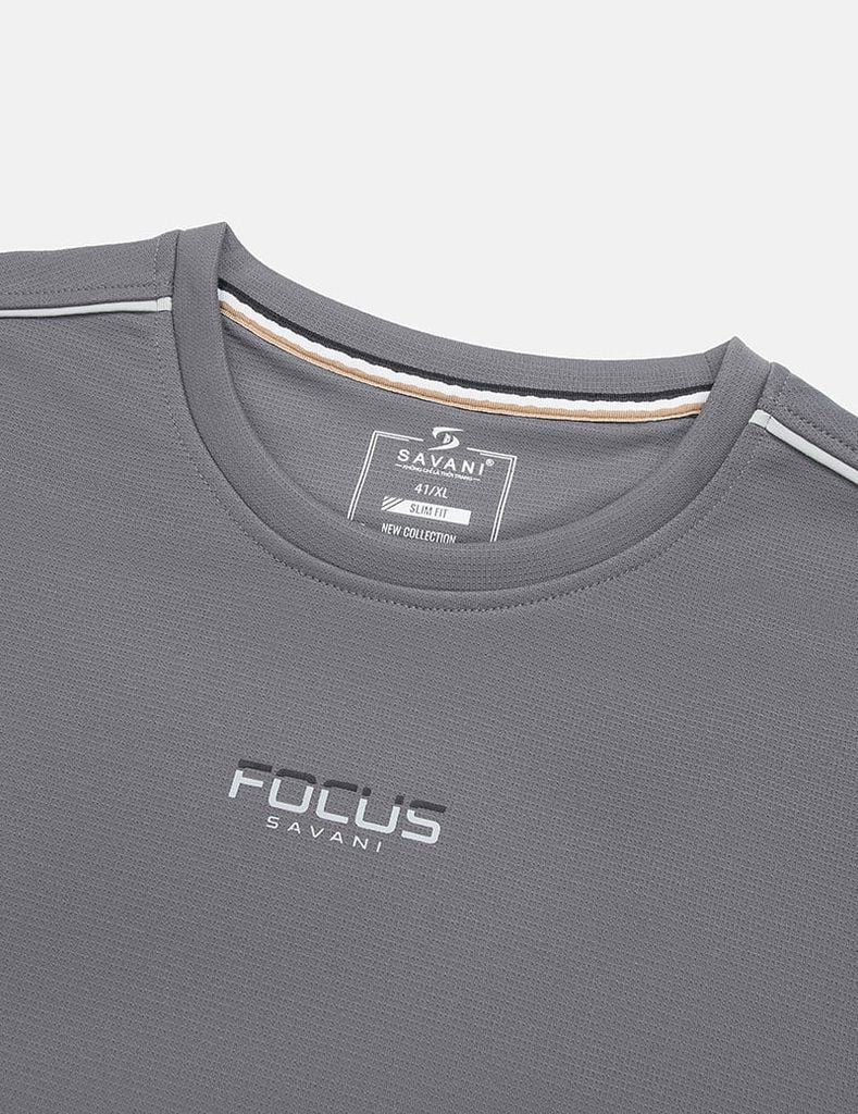 Áo nỉ cổ tròn nam phối lé 2 vai hình in trước ngực