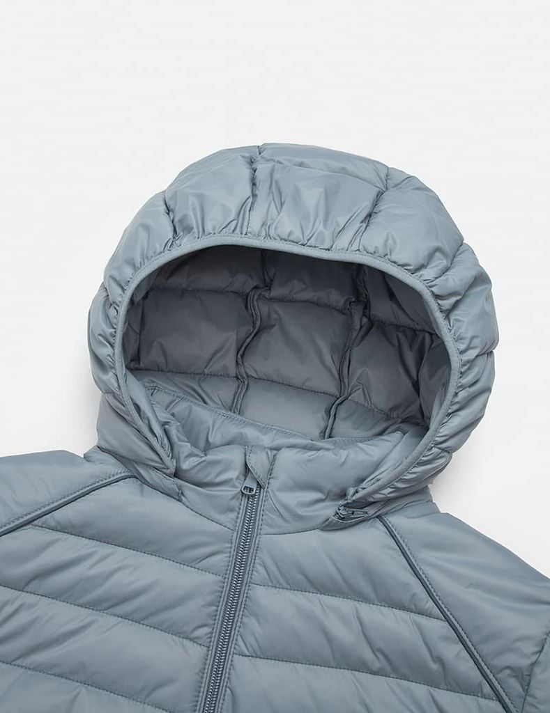 Áo phao nam siêu nhẹ có mũ logo trước ngực