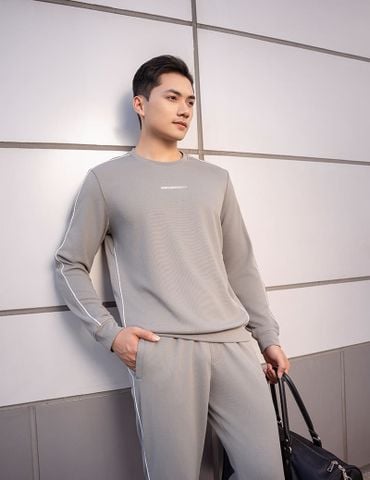 Bộ nỉ nam cổ tròn hình in trước ngực