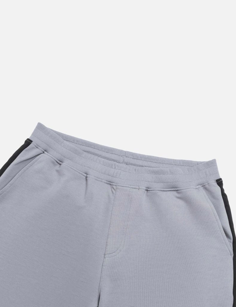 Bộ nỉ cổ tròn nam in logo trước ngực