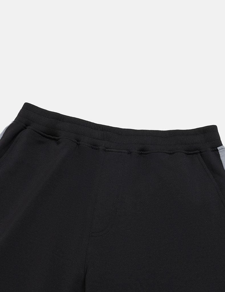 Bộ nỉ cổ tròn nam in logo trước ngực