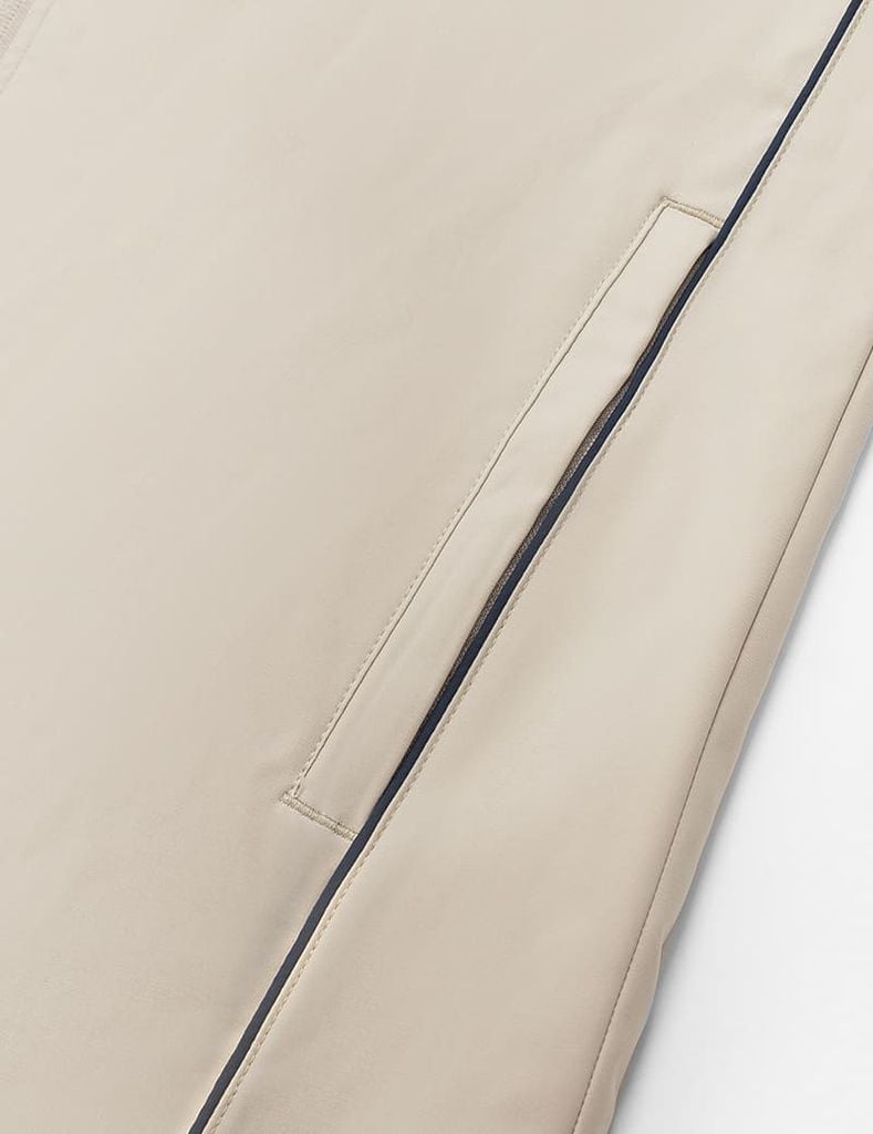 Áo gió có mũ nam hình in trước ngực