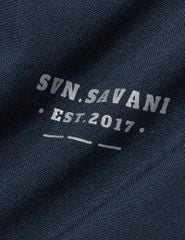 Áo gió có mũ nam phối tay thân in logo trước ngực