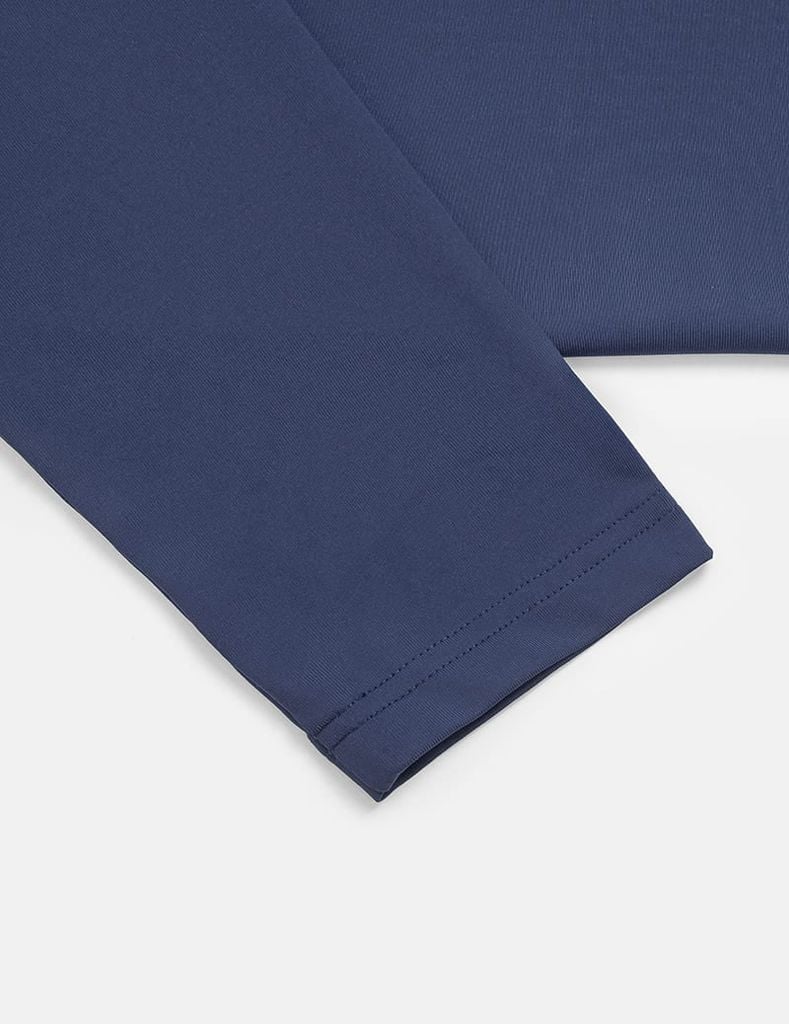 Áo giữ nhiệt cổ tròn nam hình in trước ngực