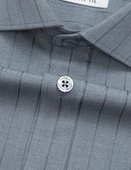 Áo sơ mi nam dài tay kẻ nhỏ tà lượn không túi